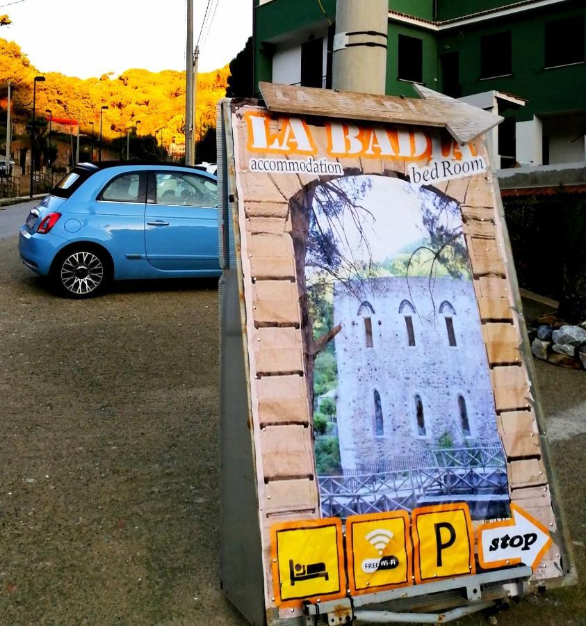 La Badia Hotel Messina Bagian luar foto